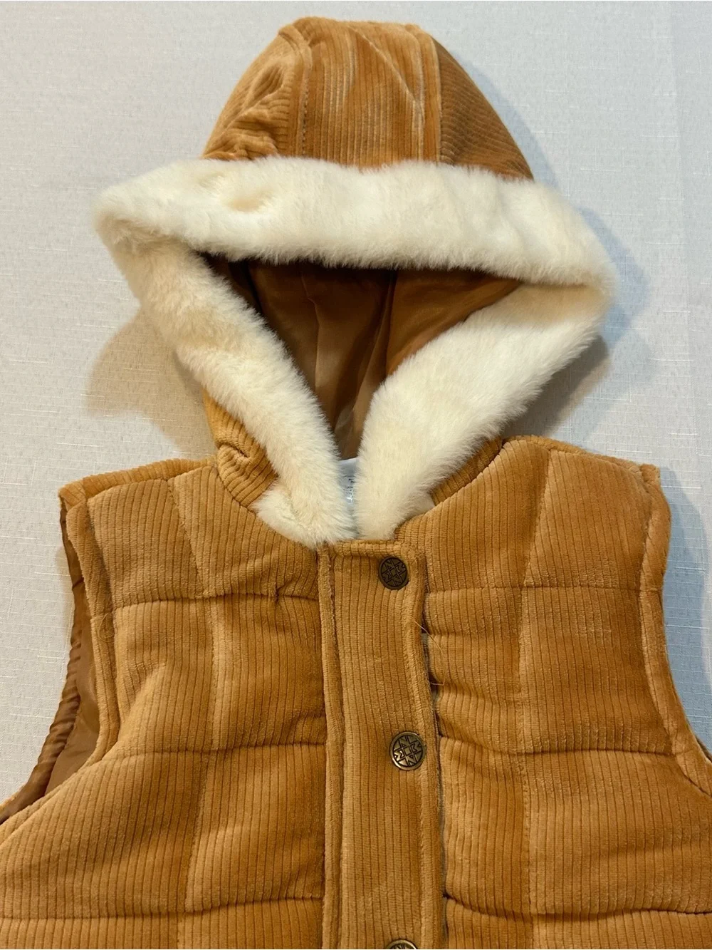 Nicole Miller Hooded Corduroy Puffer Vest Size 4
